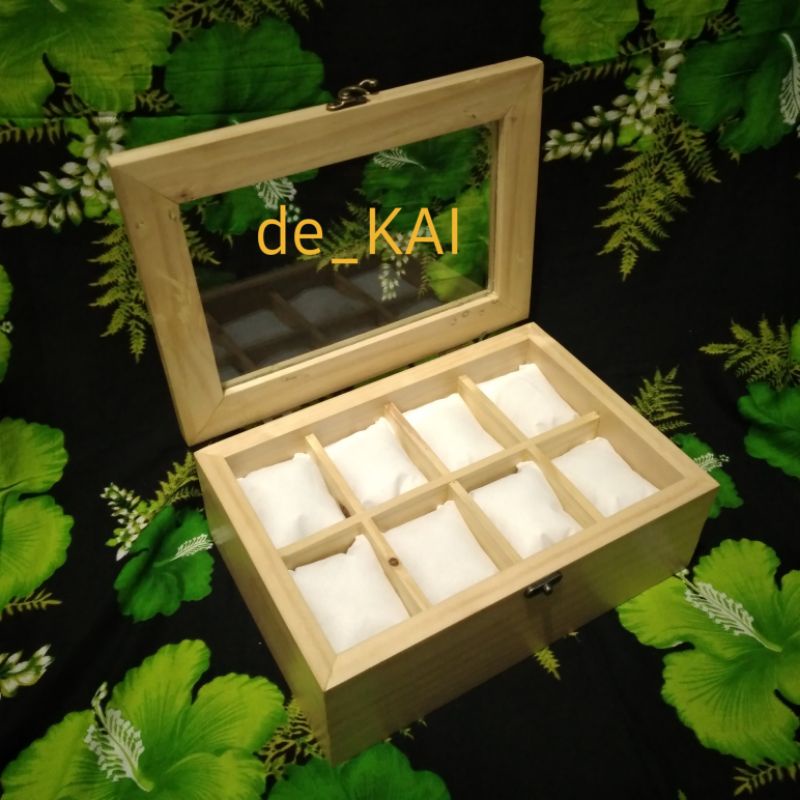 Kotak jam tangan kayu isi 8 / Box tempat jam tangan kayu jati belanda 8 slot