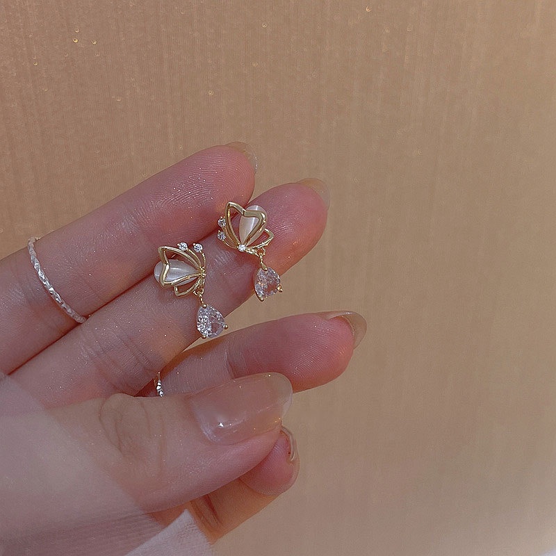 Anting S925 Silver Needle Bentuk Butterfly Love Water Drop Aksen Zircon Opal Untuk Perempuan