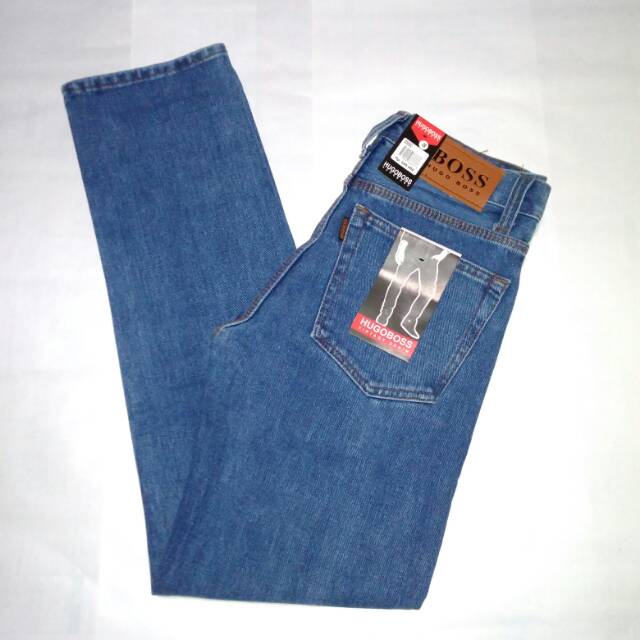 Jeans Pria Hugo Boss Biru Muda