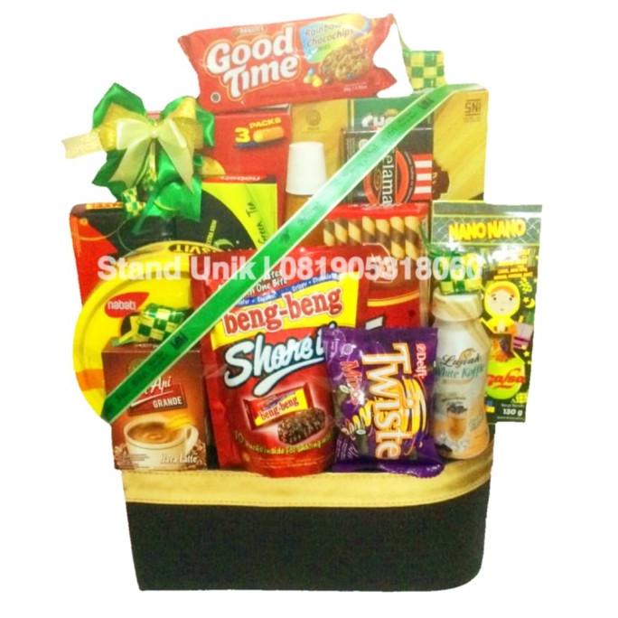 

PARCEL LEBARAN/PARCEL KUE/NATAL TAHUN BARU/IMLEK/SESERAHAN/GIFT/HAMPER DC452CD3