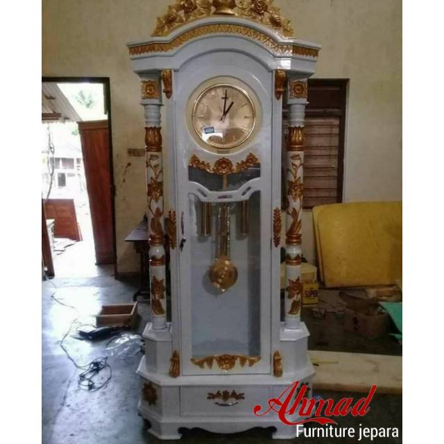 Lemari jam cat duco