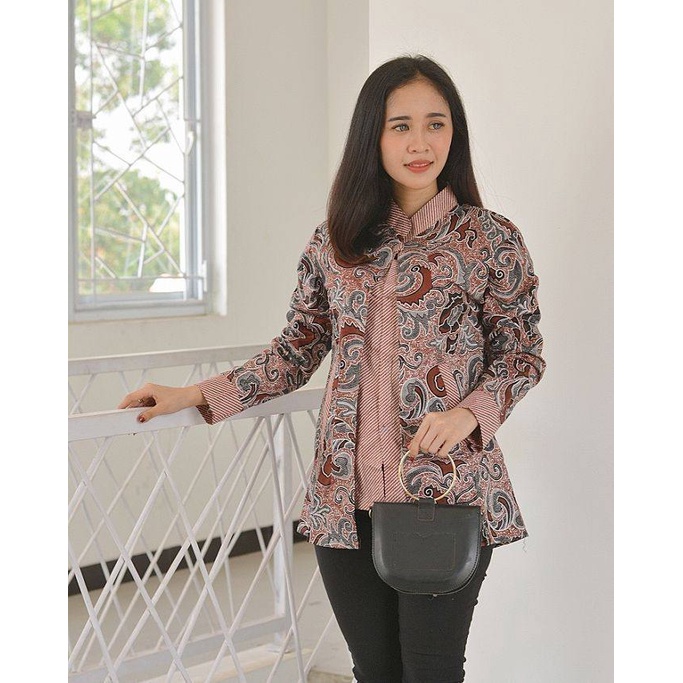 Model Baju Batik Wanita