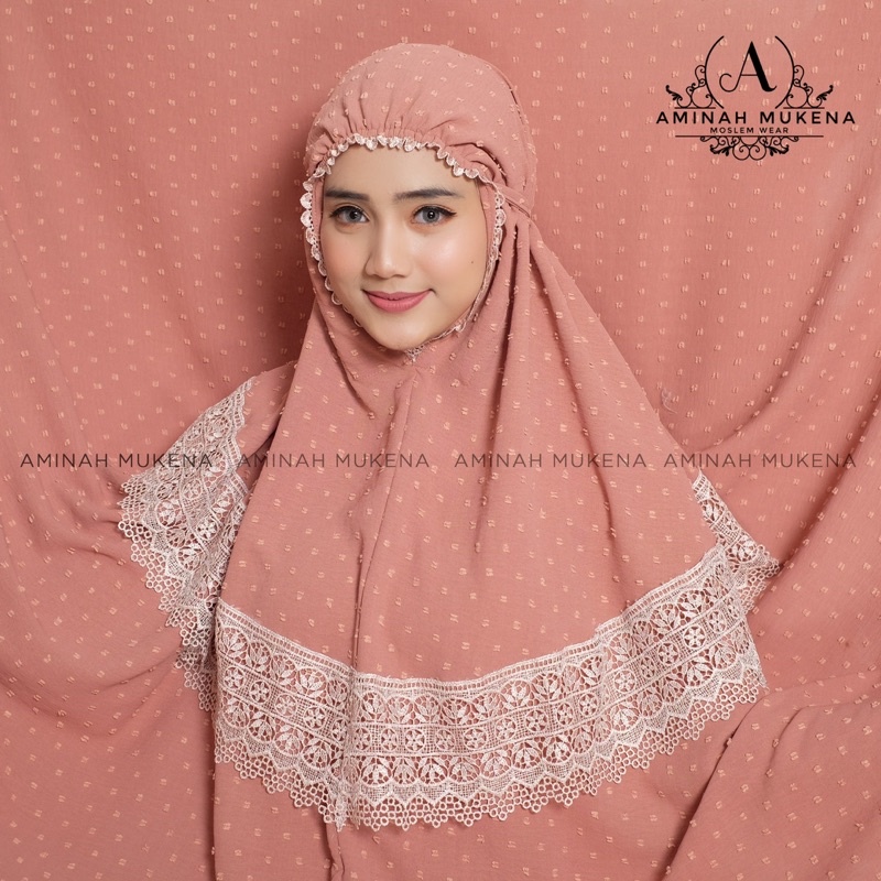 Mukena Dewasa Premium Jumbo Crinkle Uragiri Renda Mewah Aminah