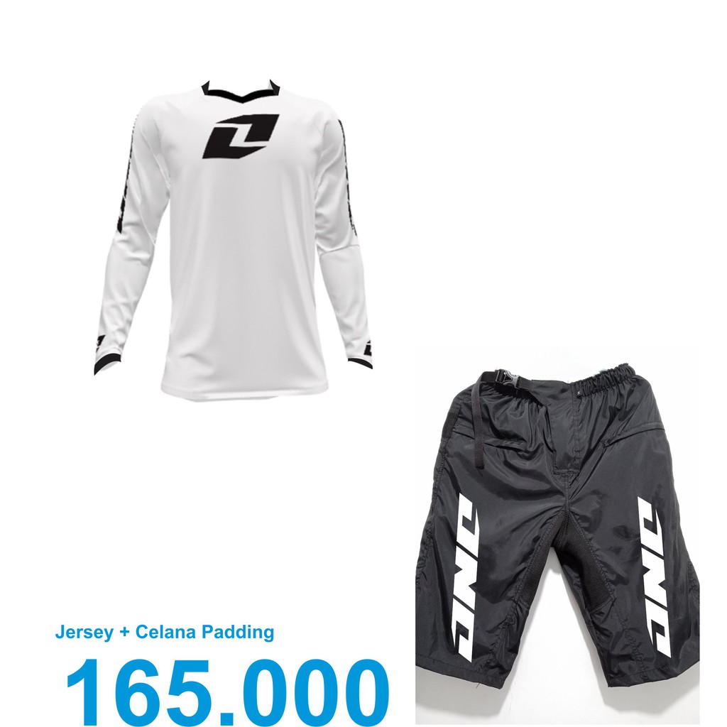 Jersey Sepeda roadike Dan Celana Gowes Padding One Putih List Hitam