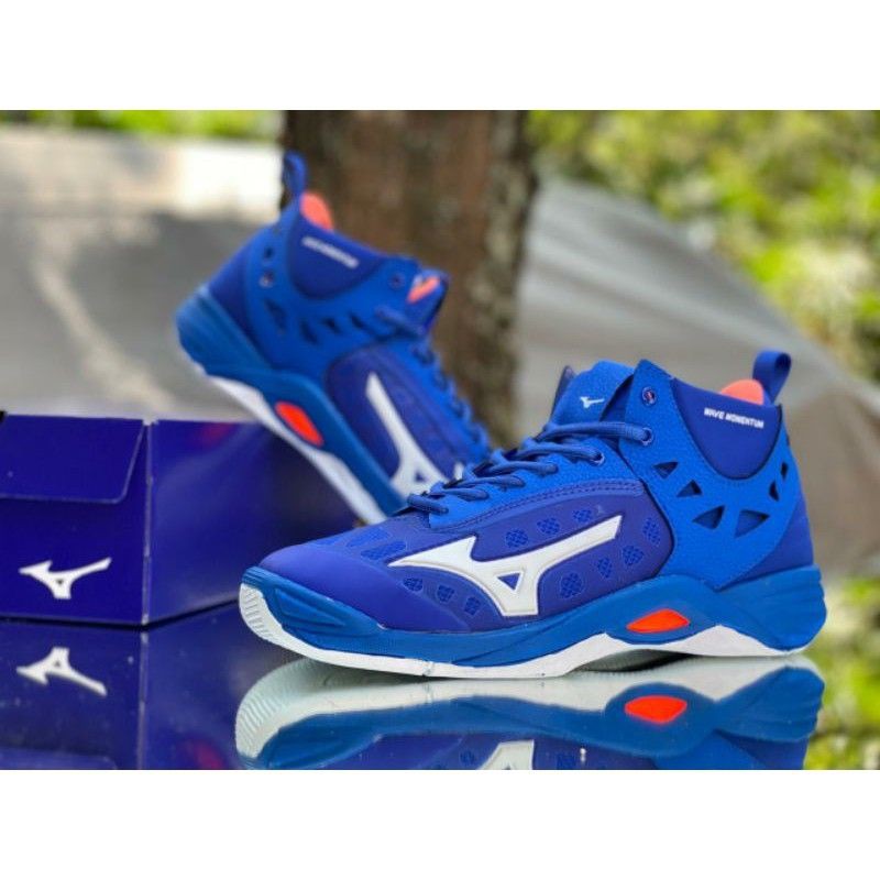 mizuno wave momentum mid lokal