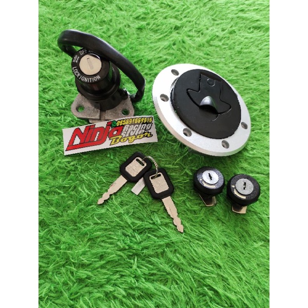KUNCI KONTAK NINJA R NINJA SS SATU SET KUNCI KONTAK ASSY NINJA R,SS
