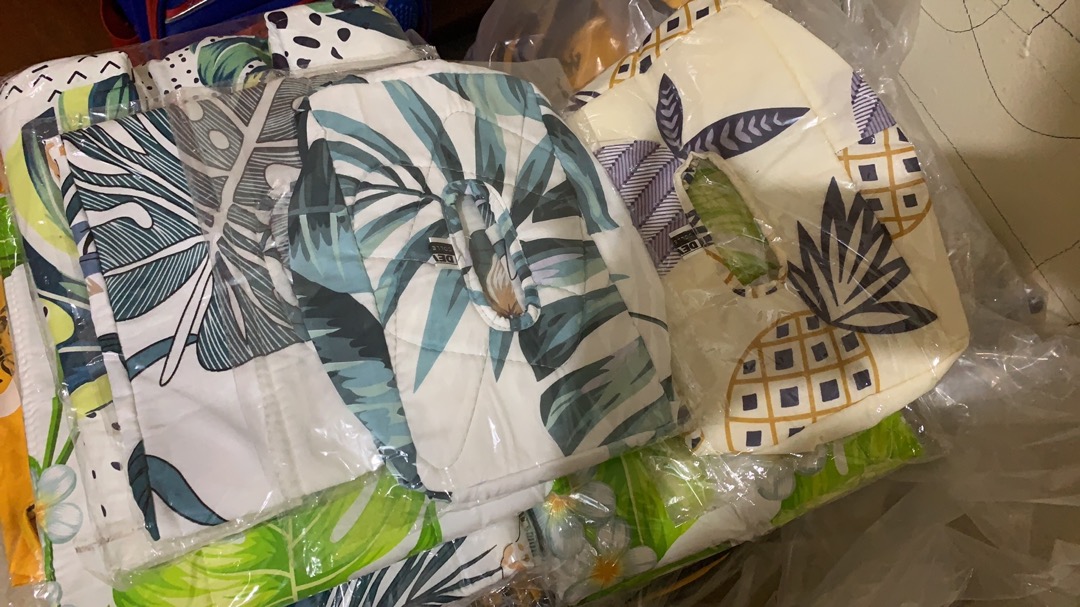 Cover Tisu / Tempat Tisu Motif Cantik By Devia Collection