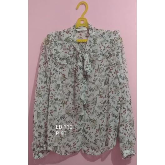 PL blouse renda ruffle