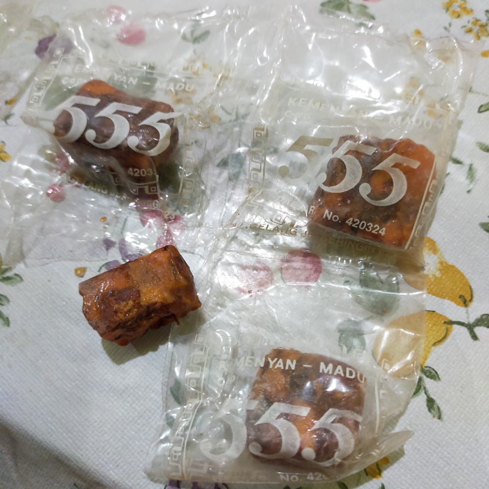 Kemenyan Madu 555 Super Kuning