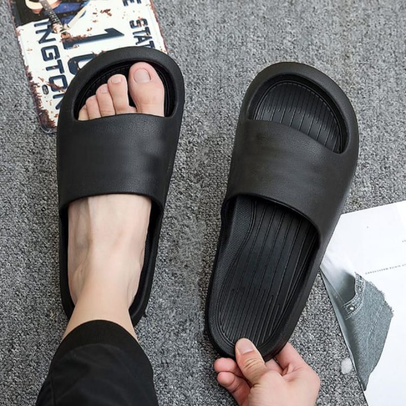 SANDAL DISTRO SANDAL  KARET COWOK CEWEK