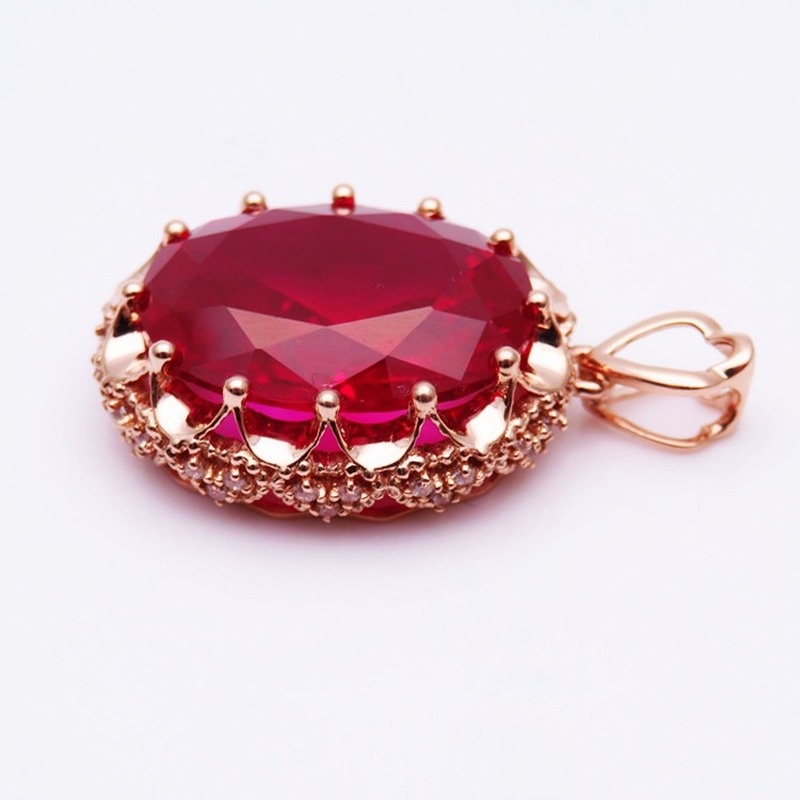 [Ready Stock]Fashion Hollowed-out Lace Inlaid Colored Gemstone Pendant 18K Rose Gold Plated Necklace