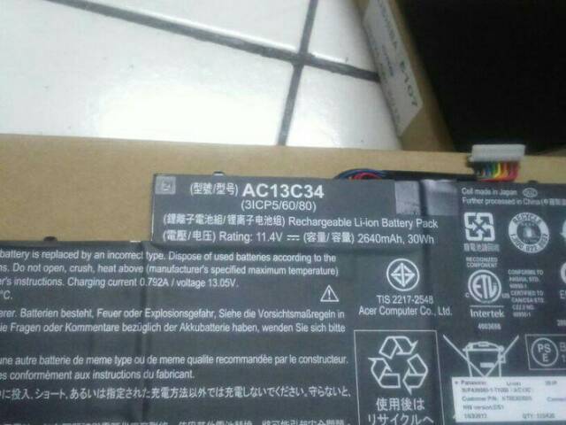 Baterai laptop acer aspire v5-122 v5-132 ( AC13C34 ) ORIGINAL