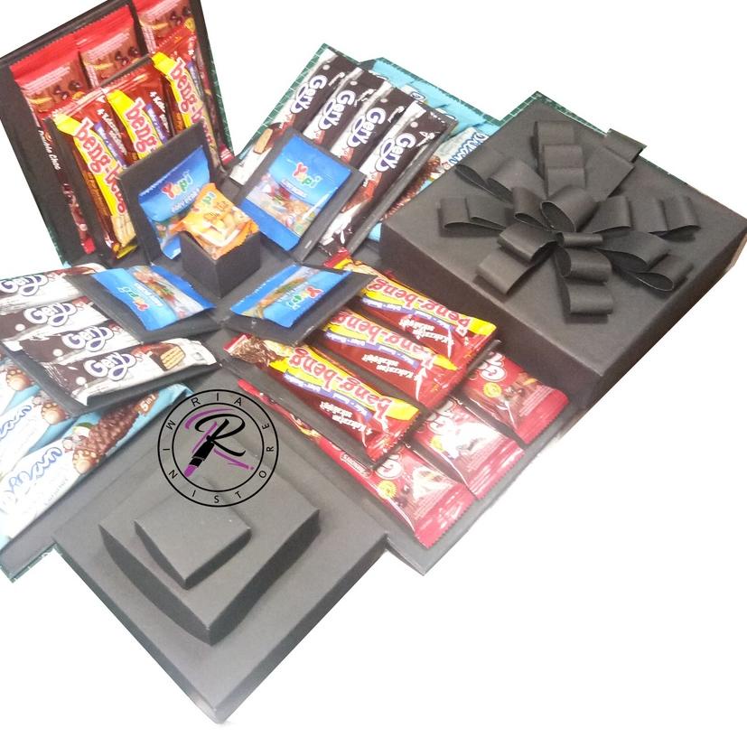 

➶ Explosion Box Snack Box Kado Unik Hampers Box Snack Box 3 Layer 1 kotak kecil 17x17cm ♪