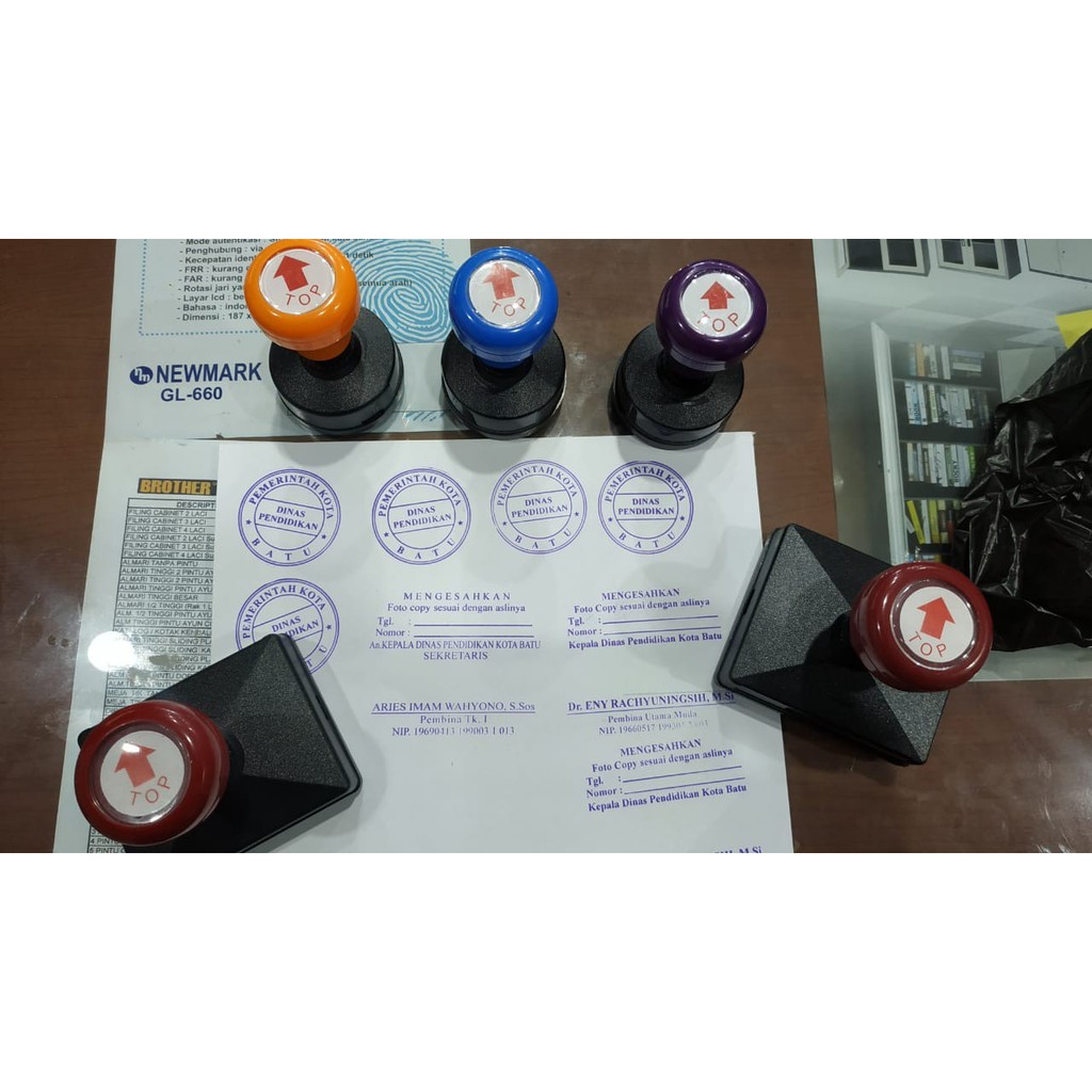 STEMPEL LEGALISIR INSTANSI