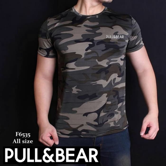 BAJU KAOS ARMY CAMO PULL AND BEAR