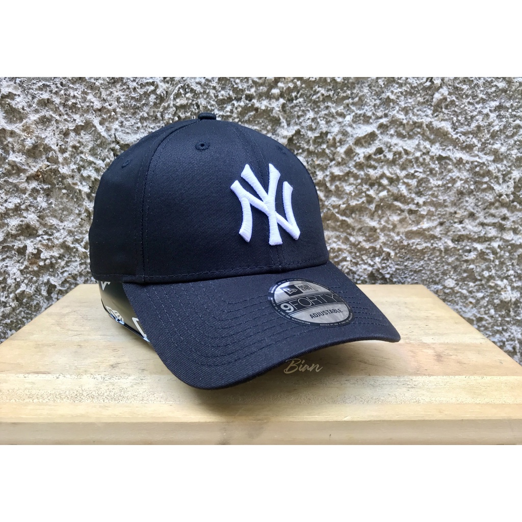 Topi New Era 9Forty Basic New York Yankees Black/White Cap 100% Original Resmi