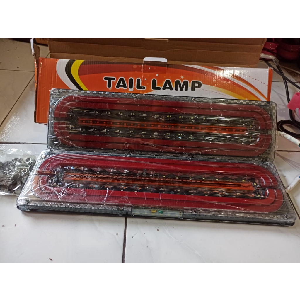 Stoplamp truk 24V model Oval stop lamp panjang 47cm