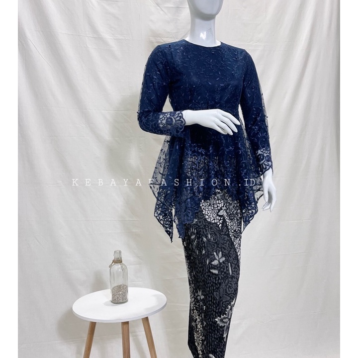 Kebaya / Kebaya modern /Kebaya modern brukat / Kebaya couple / Kebaya wisuda / kebaya brukat