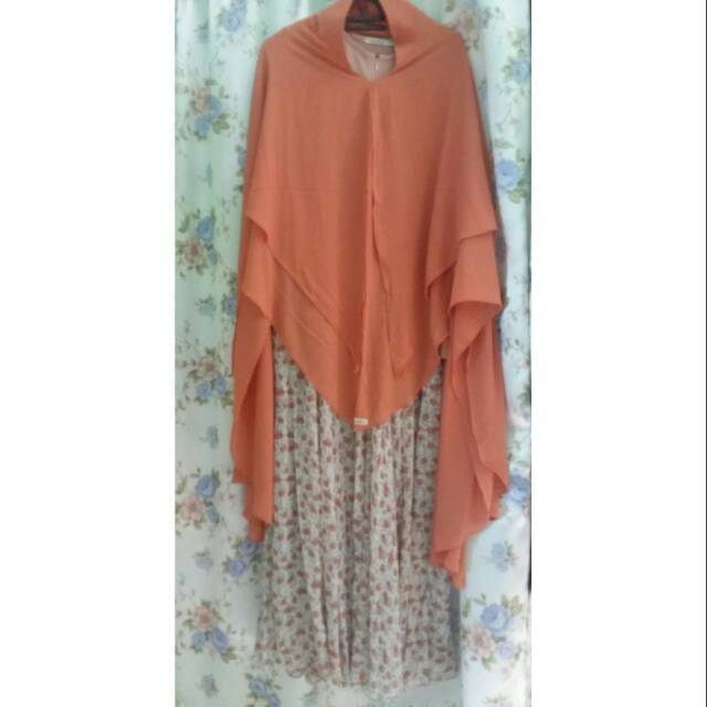 Preloved dress set merk kinandara size M  PB 134