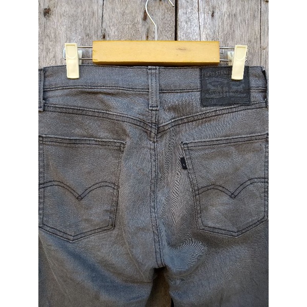 levis 513 slim straight grey size 28 second preloved