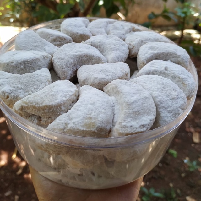 

KUE KERING - KACANG SALJU