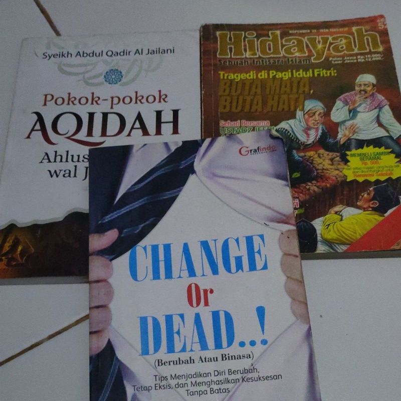 

Buku preloved 200 gr serba 1-3k