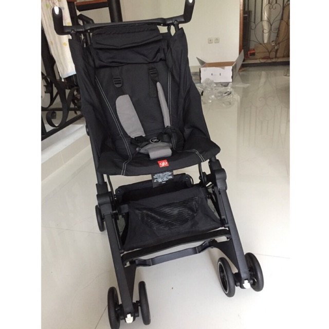 stroller pockit GB plus  (preloved)