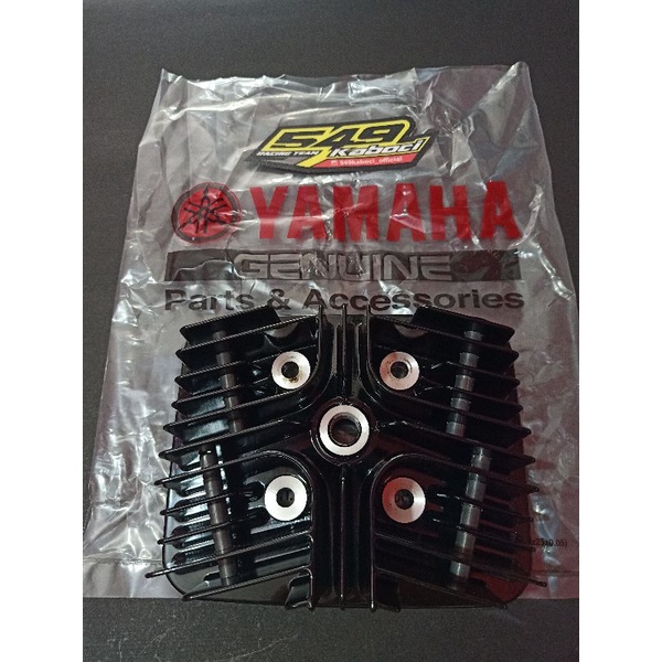 cylinder head F1ZR ORIGINAL