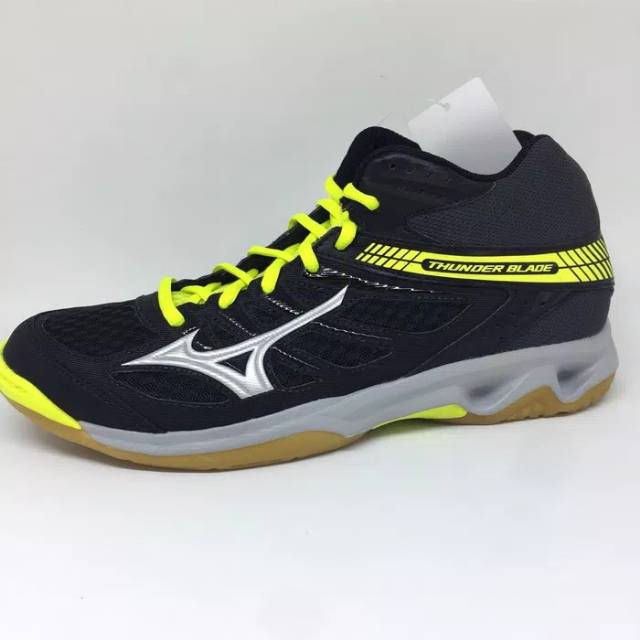 mizuno thunder blade mid 2018