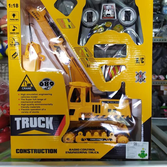 MAINAN REMOTE CONTROL TRUCK CRANE