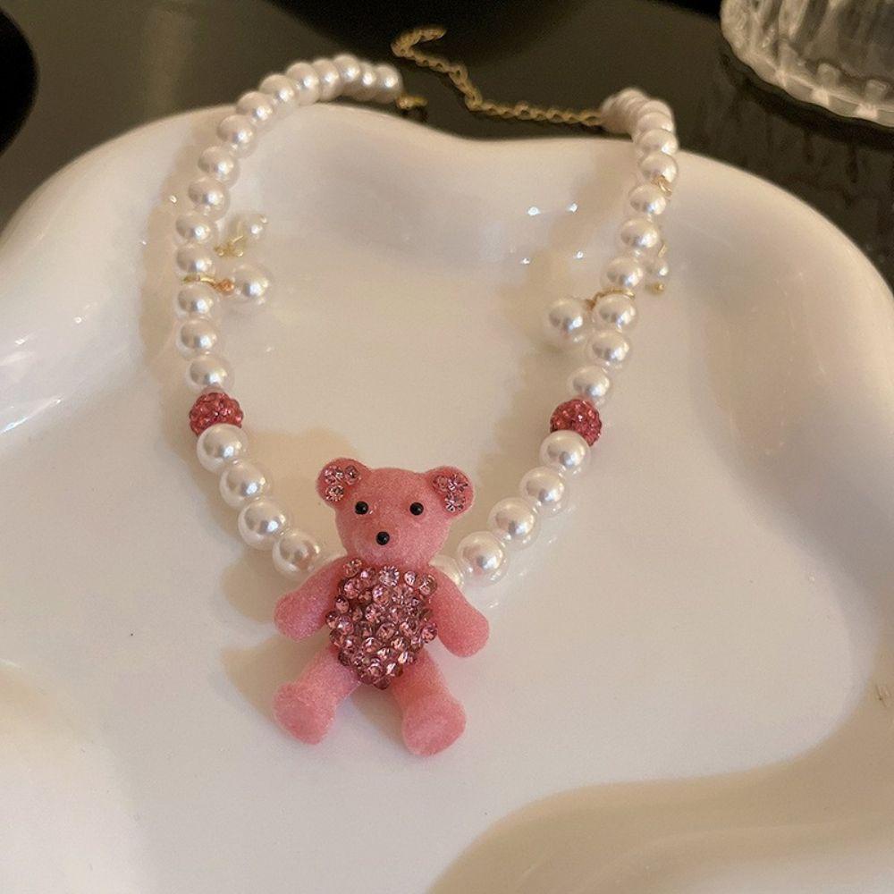 Mxbeauty Flocking Bear Earrings Kalung Niche Desain Berlian Imitasi Rasa Hadiah Anniversary Rantai Klavikula Mutiara Imitasi Anting Hati Merah Muda