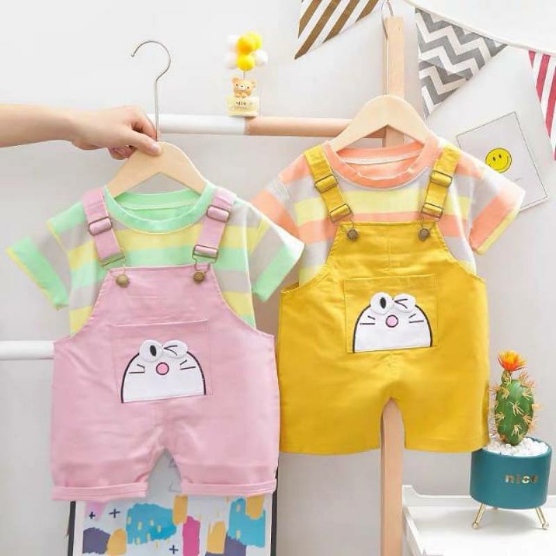 Setelan baju celana kodok anak perempuan / setelan anak import doraemon 1-4thn overall anak kaos