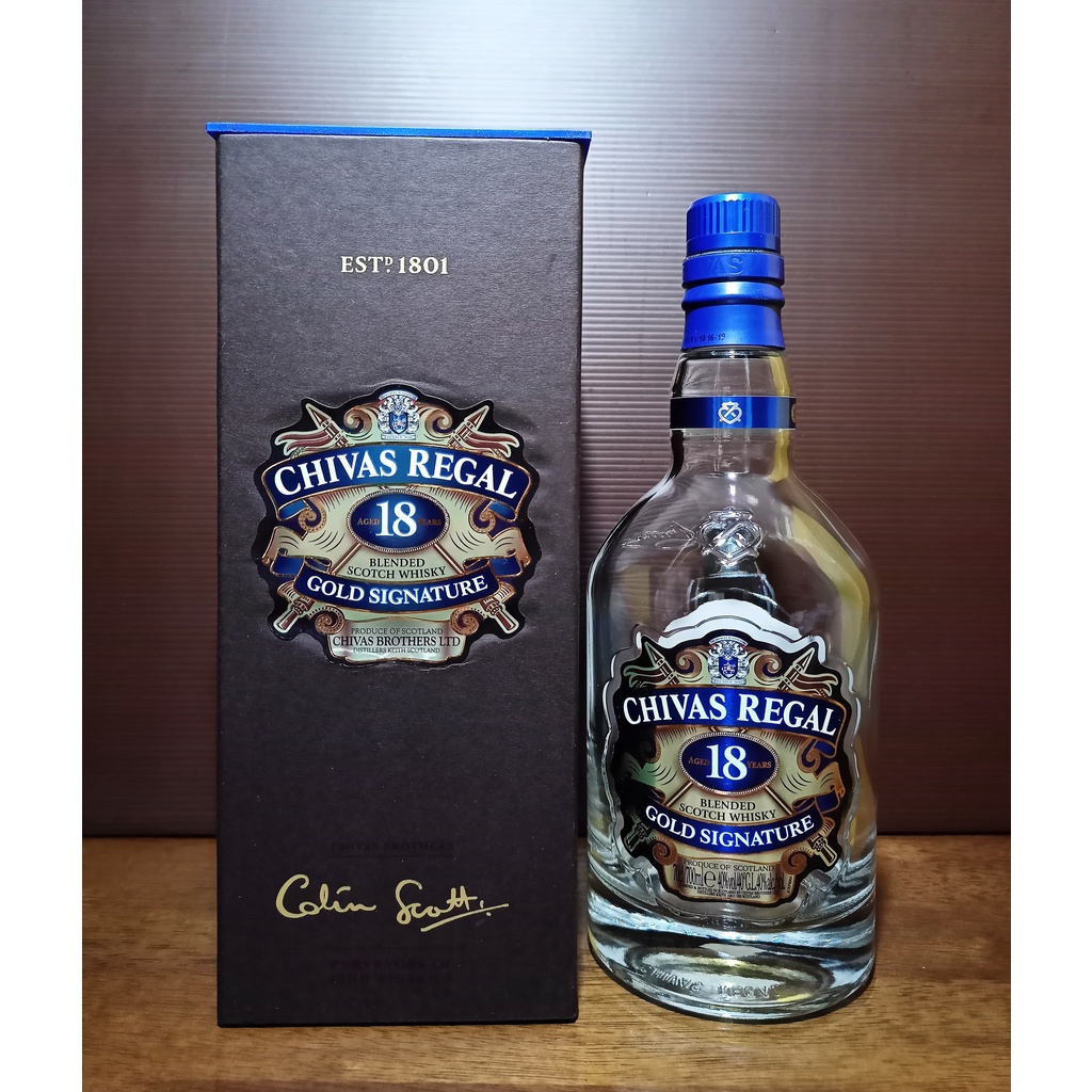 Botol bekas miras Chivas Regal 18 Gold Signature 700 ML + Dus