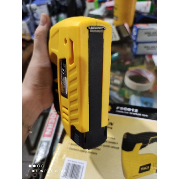 staples gun cordless fisch fsco12 4v/mesin staples baterai fisch