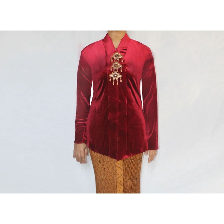 Kebaya Bludru Beludru Model Kartini