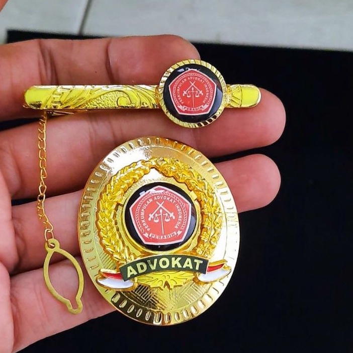 PIN ADVOKAT PERADIN & JEPIT DASI PERADIN