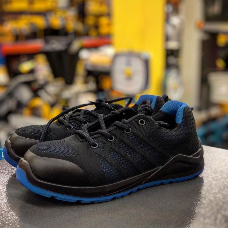 sepatu pengaman/safety shoes krisbow tipe auxo