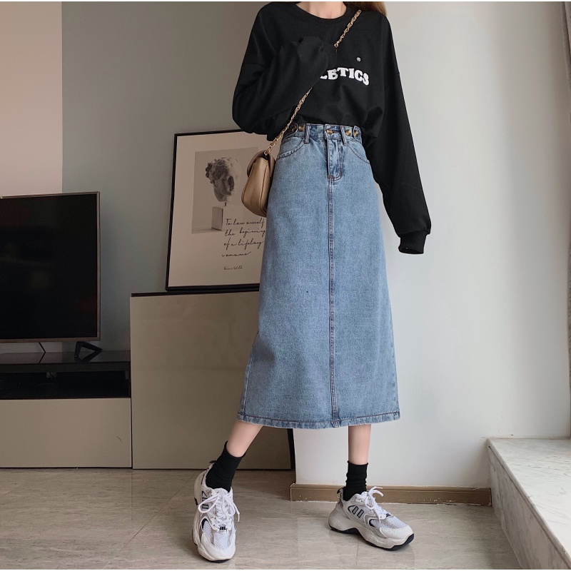 Rok Jeans Panjang Wanita Kancing Depan Belah Front Slit