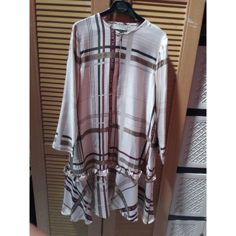 preloved akasha tunic by wearing klamby size L