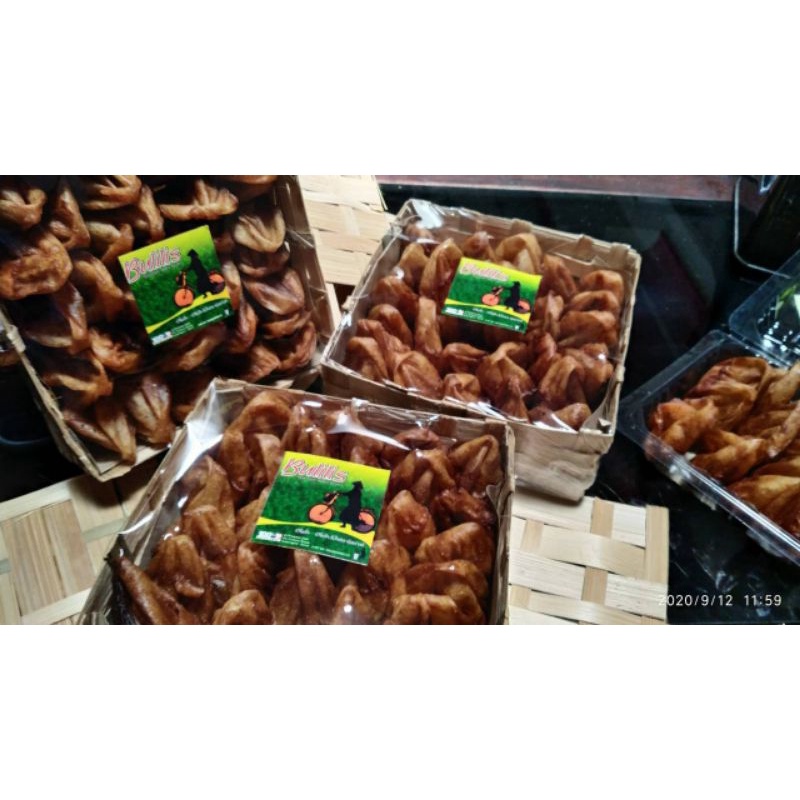 

Kue Burayot Original Dadakan besek besar BULILiS (Burayot Amis Geulis)