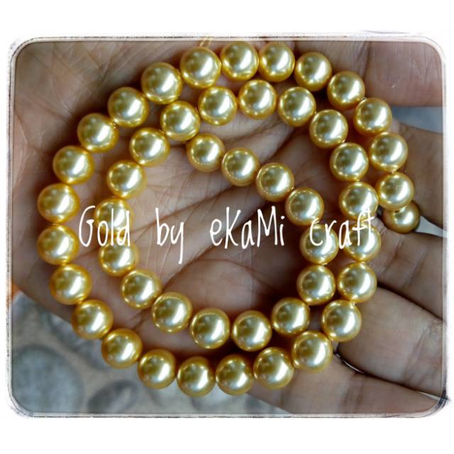Mutiara Swarovski 8mm " Gold "