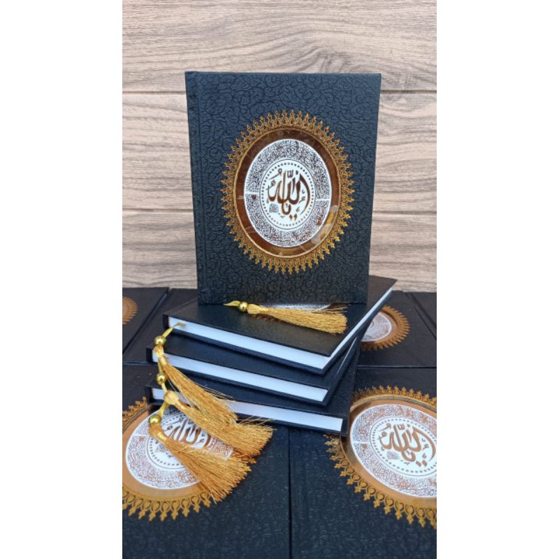 Yasin Hardcover embos 224 halaman rumbai + foin nama