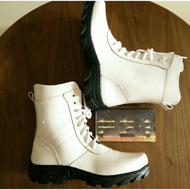 sepatu PDL Pataka (putih) kilap merk P21