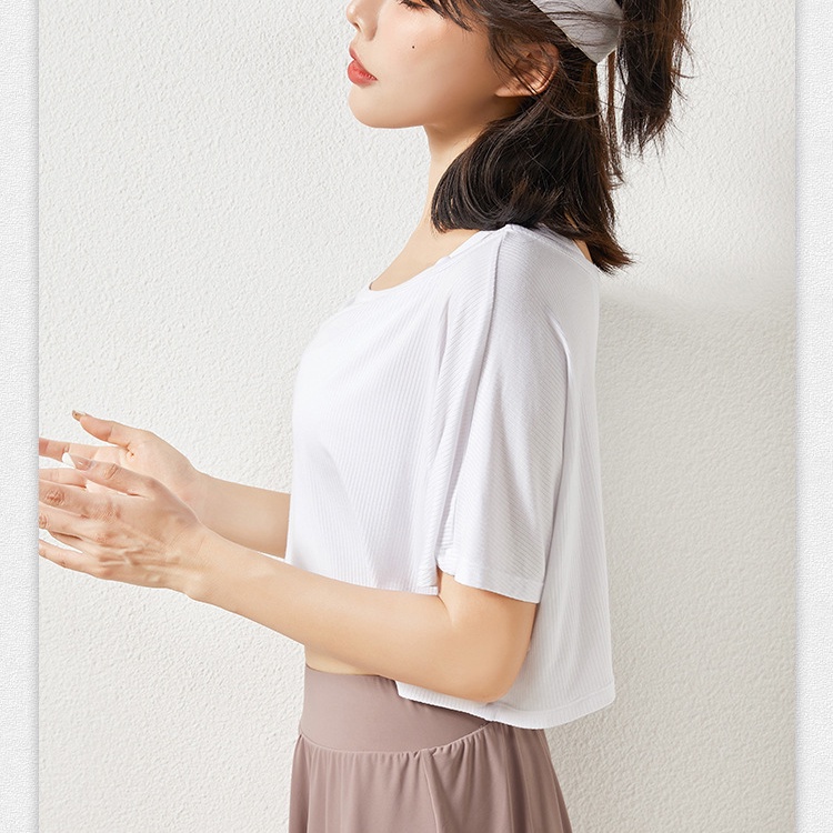 [Spot] Kaos Olahraga Pendek Wanita Crop Tee Gym Dance Cropped Pusar Nyaman Sweatshirt Lengan Pendek Longgar Pakaian Yoga-5