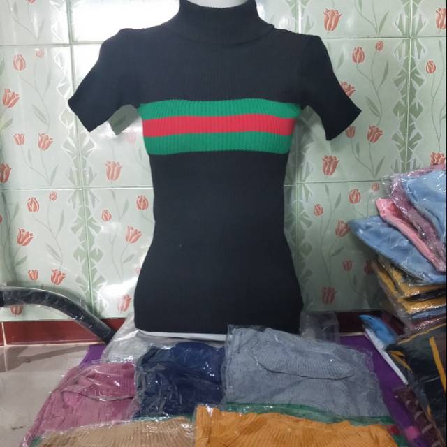 Rajut Gucci/ rajut import/ Rajut murah/ Rajut lengan pendek/ Atasan Rajut/ Baju rajut/ baju import
