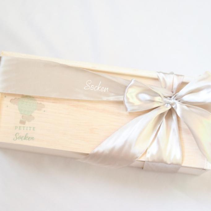 

TERLARIS PETITE GIFT BOX (3 PAIRS + WOODEN BOX + GIFT CARD )
