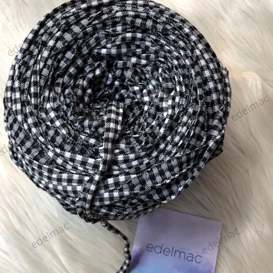 T-Shirt Yarn | Benang Kaos Rajut 500gram Black and white