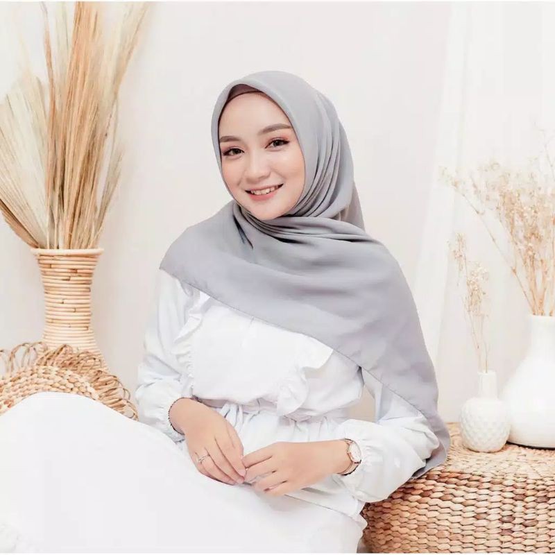 LoverFashion Jilbab Segi Empat (kaos spandek)