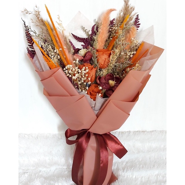 Hand Bouquet Preserved Rose - Bunga Asli diawetkan - Bunga kering - preserved flower - dried flower 