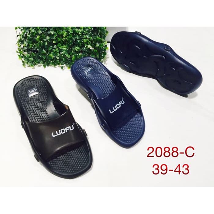 2088-c hitam sendal sandal cowok luofu kop kekinian import